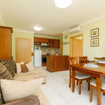 Apartman Figo By Interhome